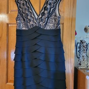 Women's dress, black with lace bodice sz 14 Jessica Howard